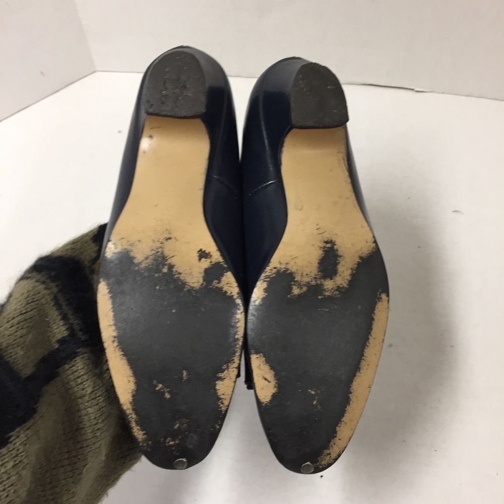 Vintage Talbots Dark Navy Leather Shoes - Picture 9 of 11